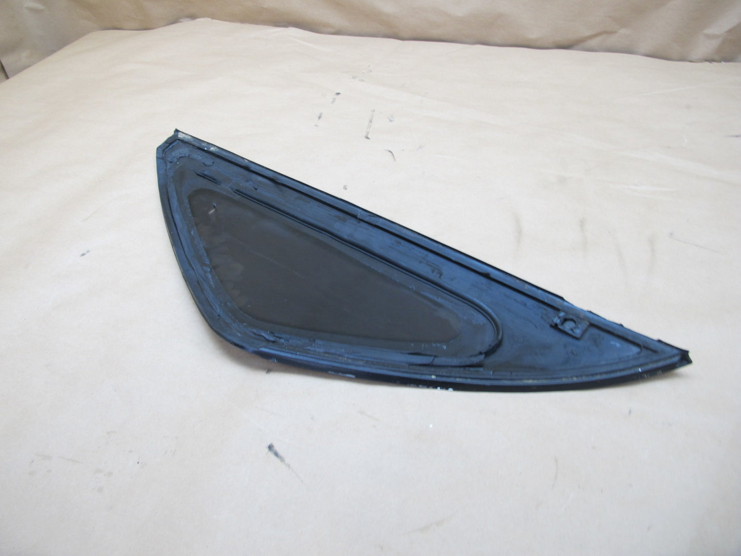 1991-1999 Mitsubishi 3000GT Rear Right Passenger Side Quarter Window Glass