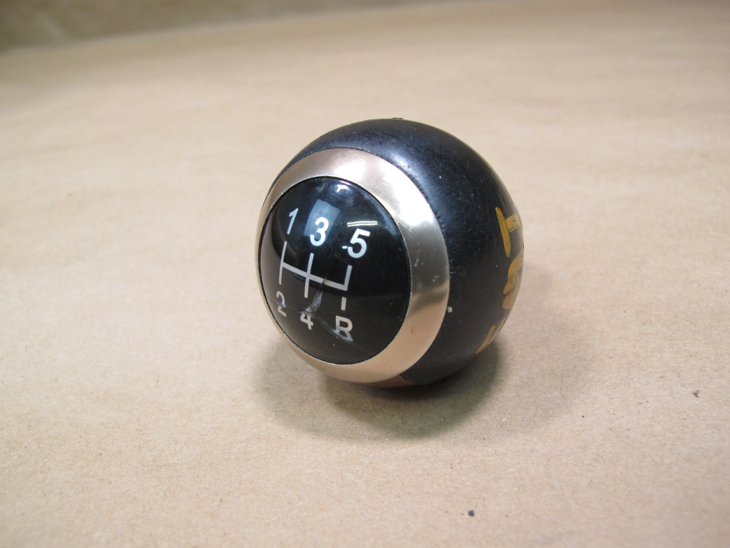 1991-1999 Mitsubishi 3000GT Manual Transmission Shifter Knob