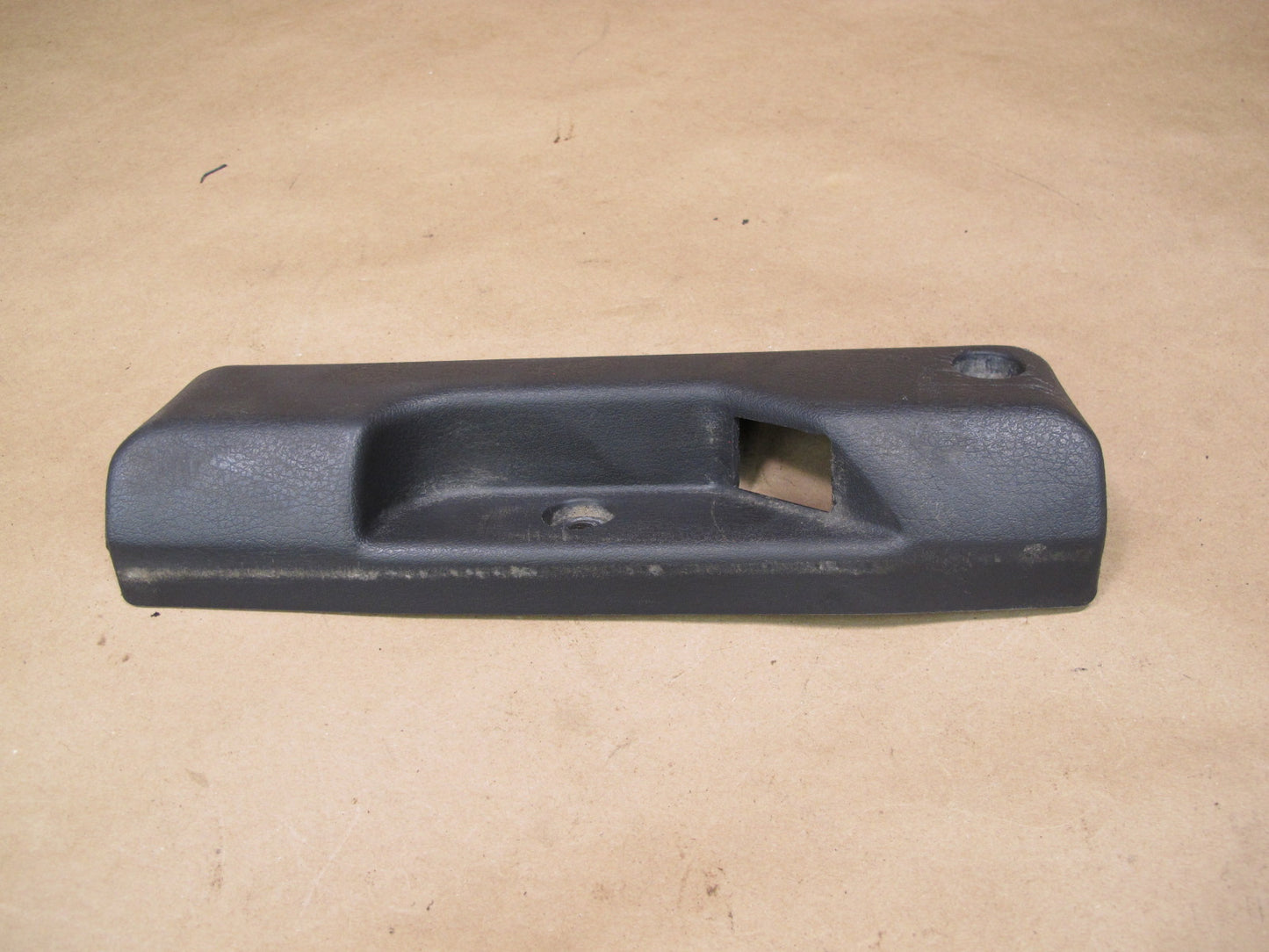 1991-1999 Mitsubishi 3000GT Trunk & Fuel Door  Handle Trim Cover Panel MB632373