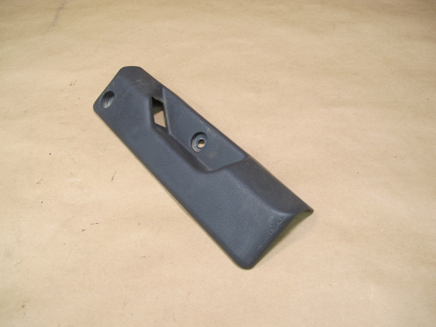 1991-1999 Mitsubishi 3000GT Trunk & Fuel Door  Handle Trim Cover Panel MB632373