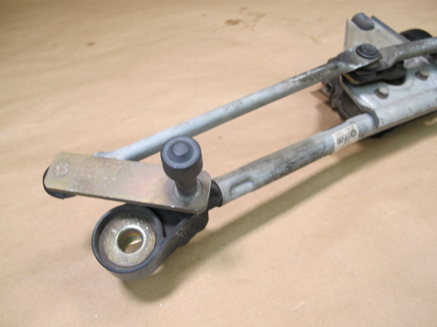 96-02 BMW E36/7 Z3 Roadster Windshield Wiper Transmission Linkage w Motor OEM