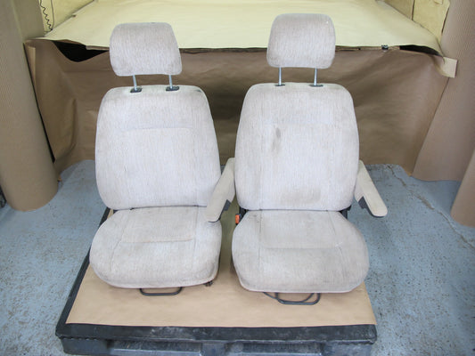 99-03 Volkswagen VW Eurovan T4 Set of 2 Front Left & Right Cloth Seat OEM