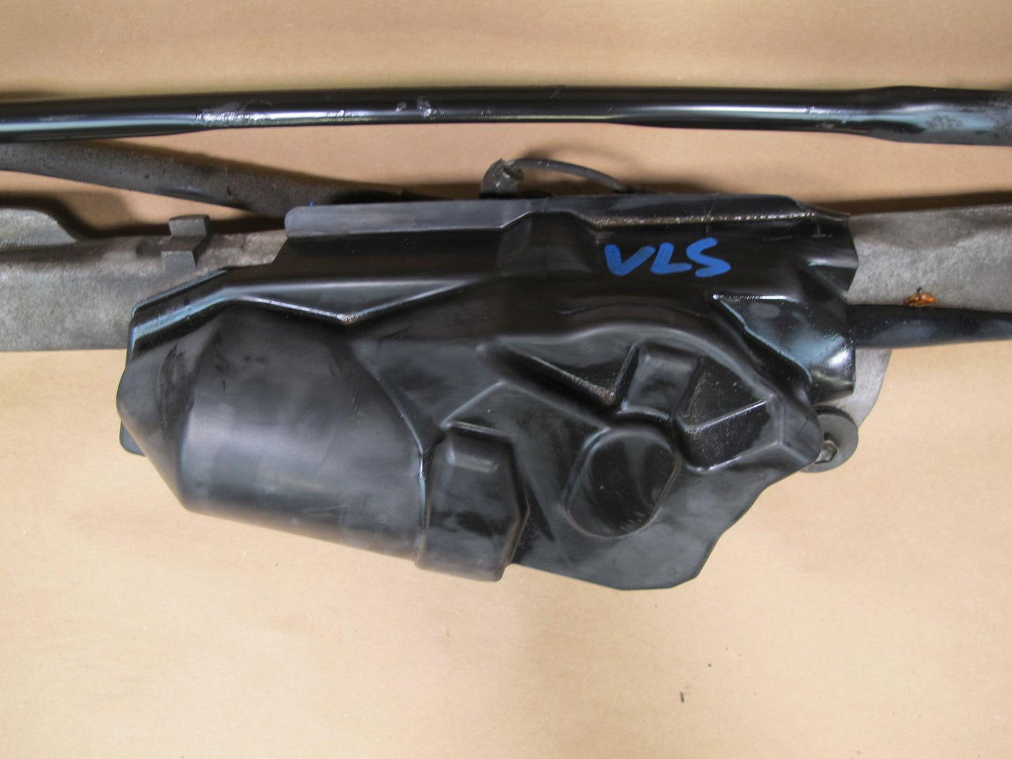 95-00 Lexus LS400 UCF20 Windshield Wiper Transmission Linkage & Motor OEM