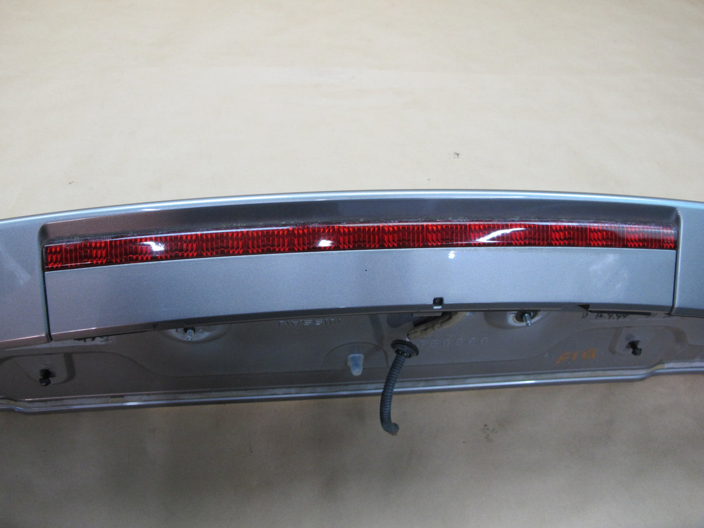 2011-2015 Infiniti QX56 QX80 Rear Tailgate Liftgate Spoiler w Light 96030-1LA0A