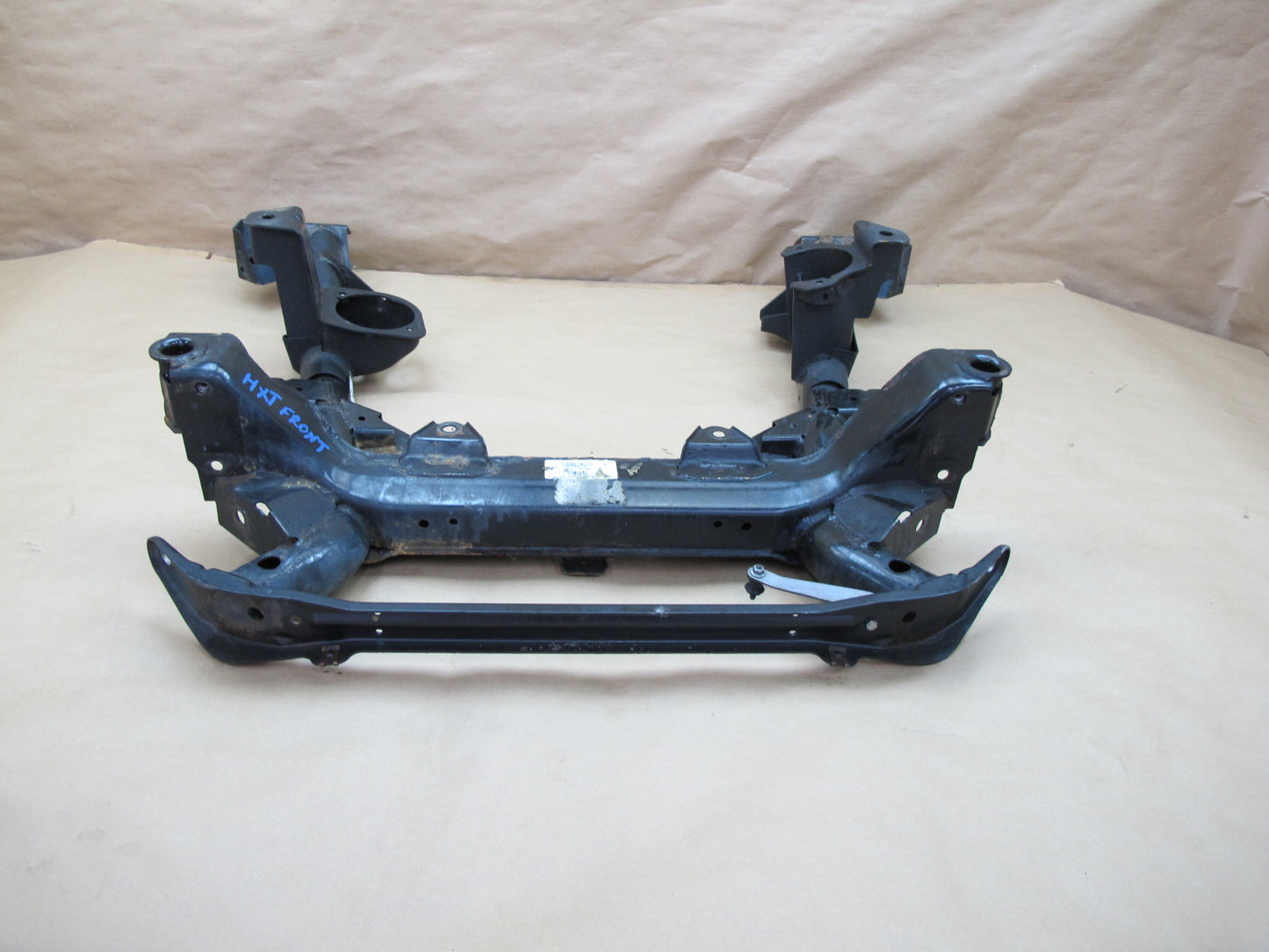 04-10 BMW E83 X3 Front Suspension Subframe Crossmember Axle Carrier OEM