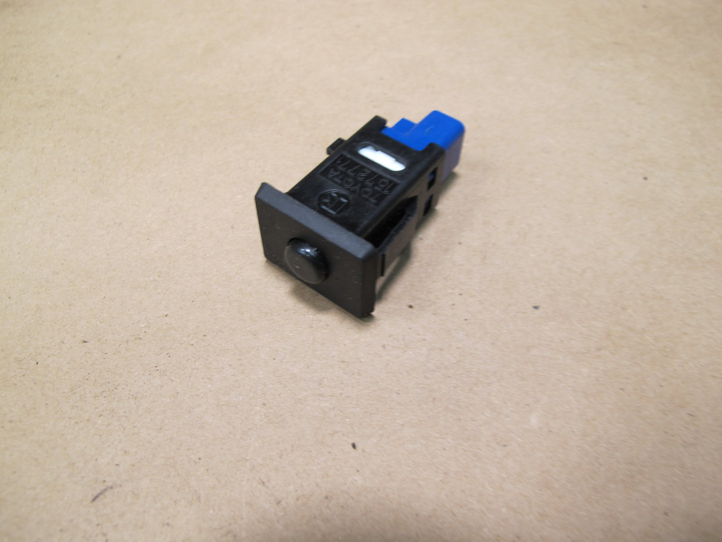 95-00 Lexus UCF20 LS400 Keyless Entry Cancel Switch OEM