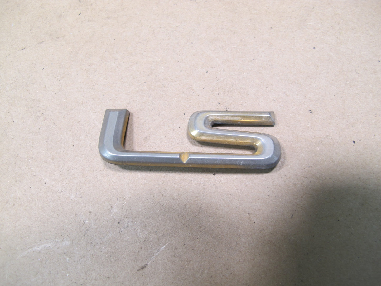 95-00 Lexus UCF20 LS400 Rear Trunk Emblem Logo Badge Set OEM