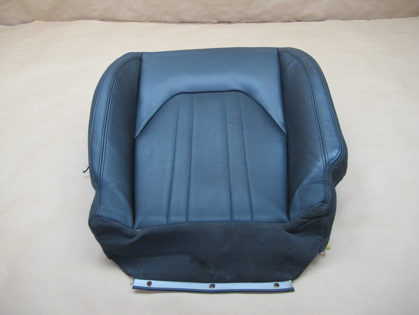 14-17 Maserati Ghibli M157 Front Right Leather Seat Lower Cushion OEM