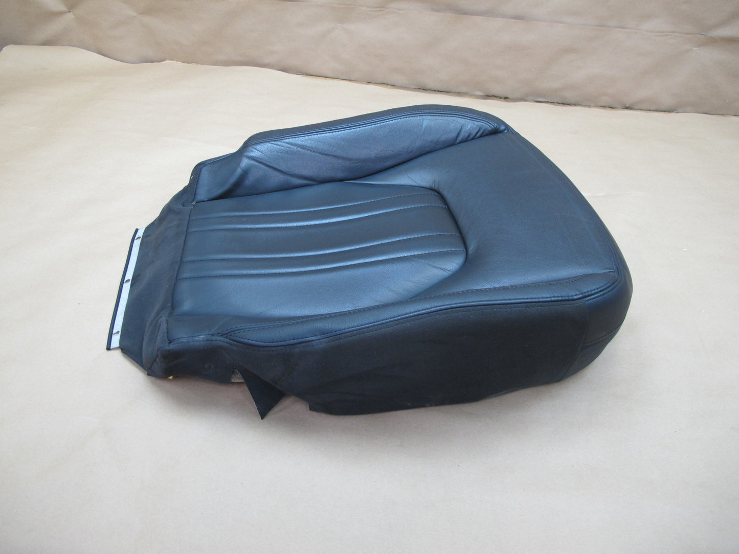 14-17 Maserati Ghibli M157 Front Left Seat Lower Leather Cushion OEM