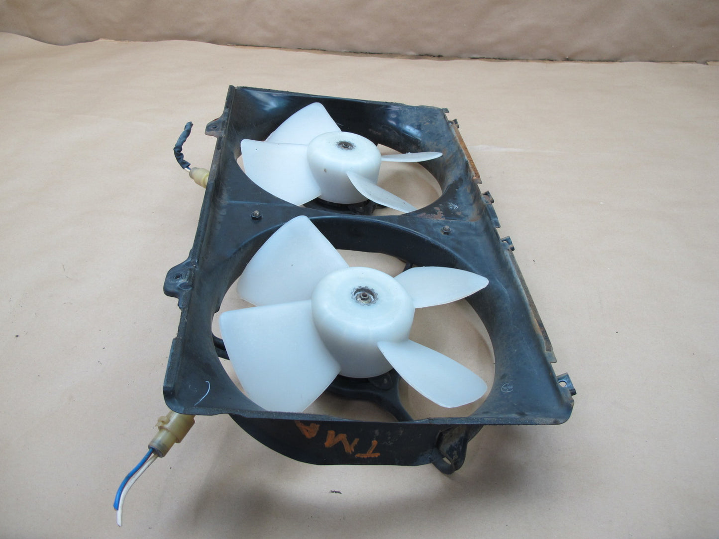 87-89 Toyota MR2 AW15 4AGELC Engine Radiator Dual Cooling Fan Motor Shroud OEM