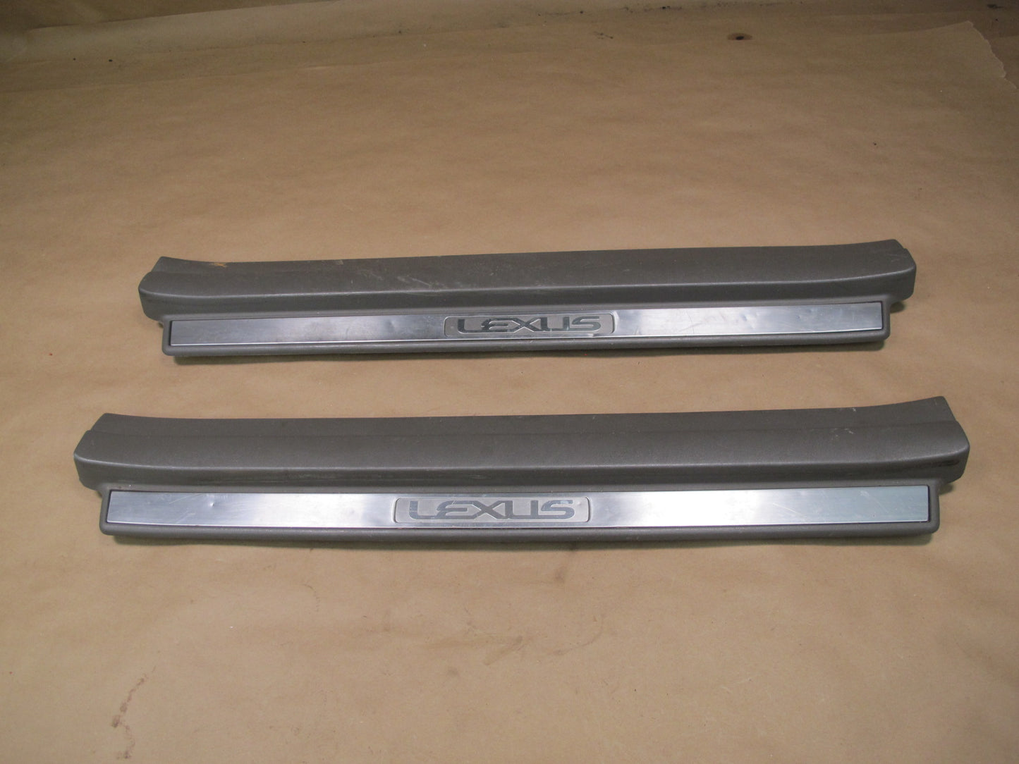 01-06 Lexus UCF30L LS430 Set of 2 Front Door Scuff Sill Plate Trim Panel OEM