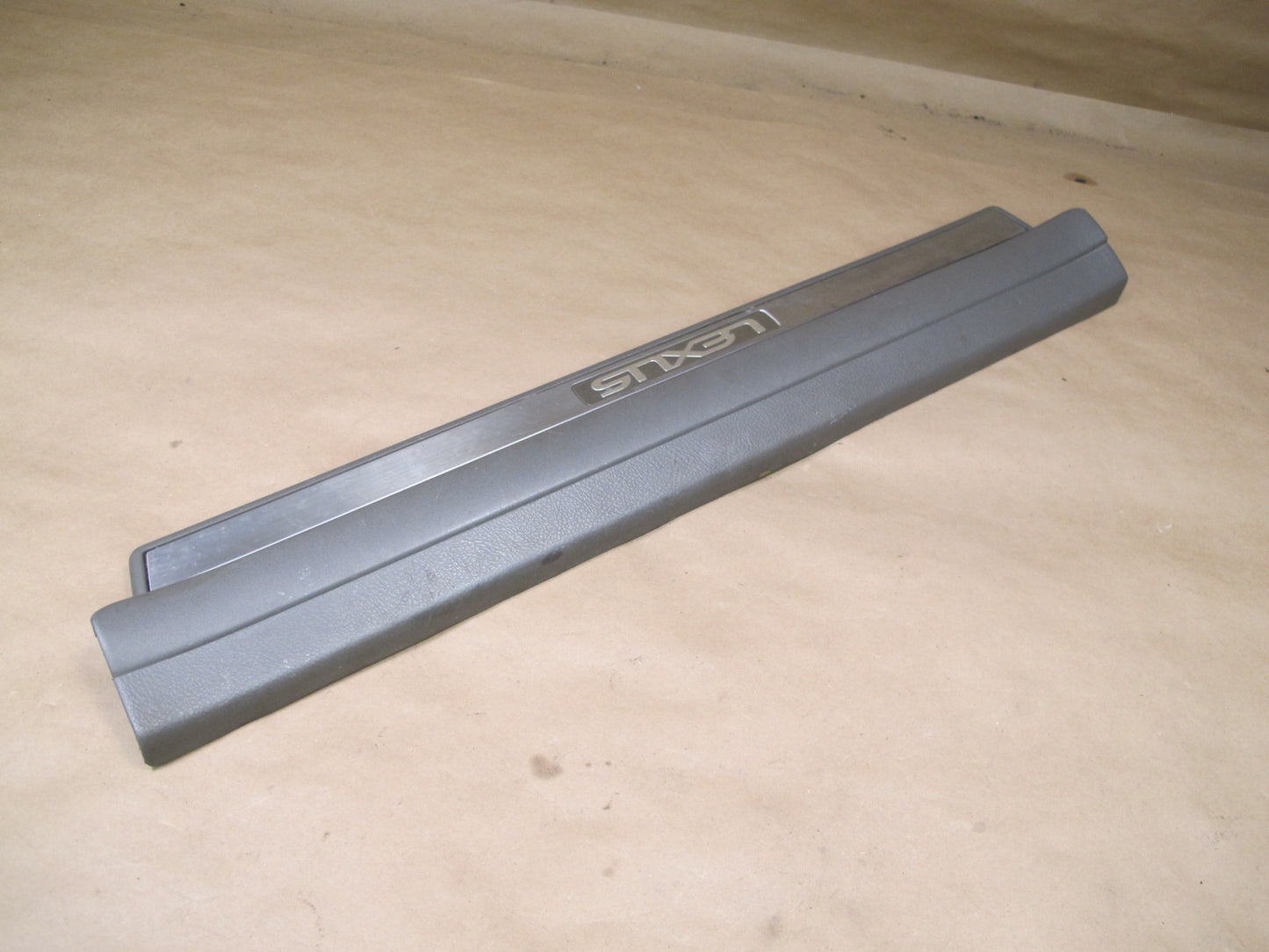 01-06 Lexus UCF30L LS430 Set of 2 Front Door Scuff Sill Plate Trim Panel OEM