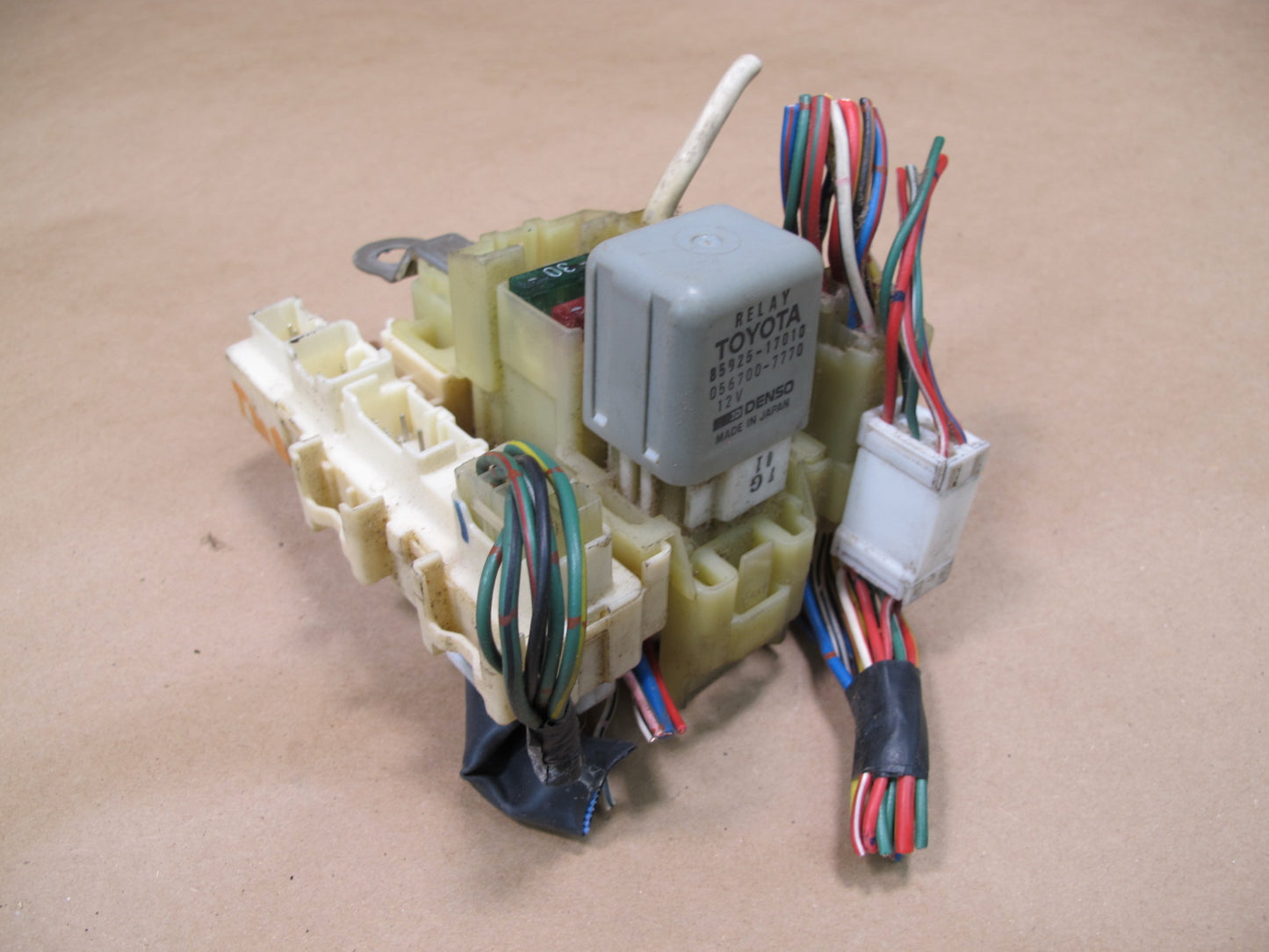 87-89 Toyota MR2 AW15 Dash Right Interior Fuse Relay Box OEM