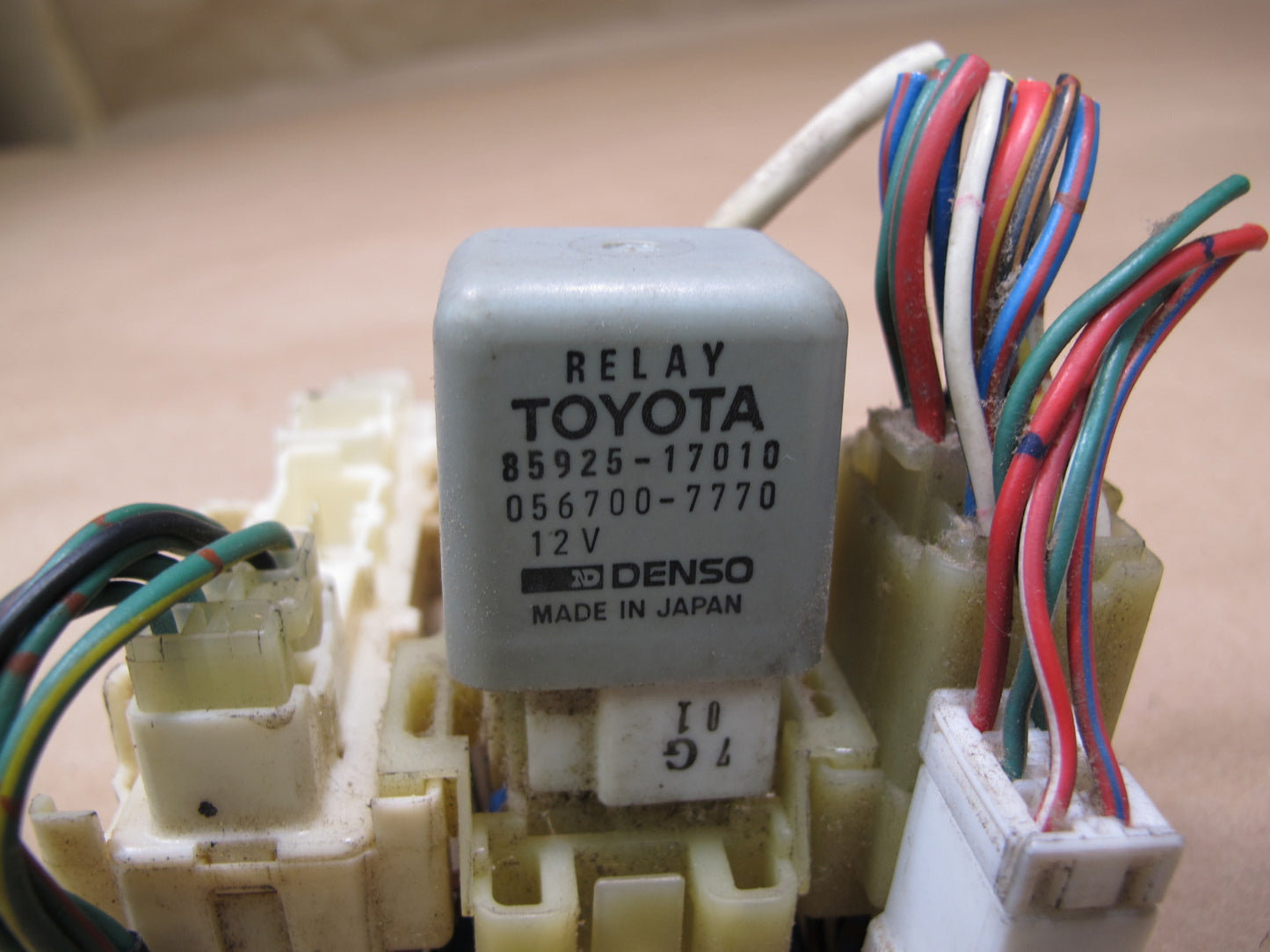 87-89 Toyota MR2 AW15 Dash Right Interior Fuse Relay Box OEM