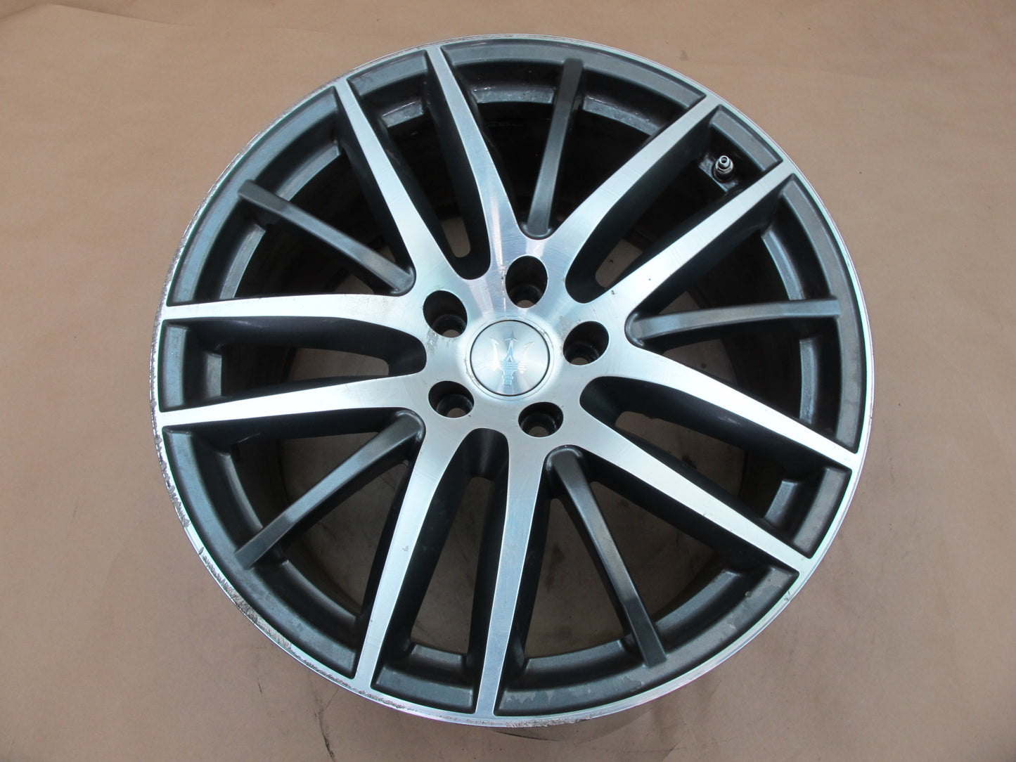 14-19 Maserati Ghibli M157 Factory R19" Rear Wheel Rim 19x10J ET40 w Tmps OEM