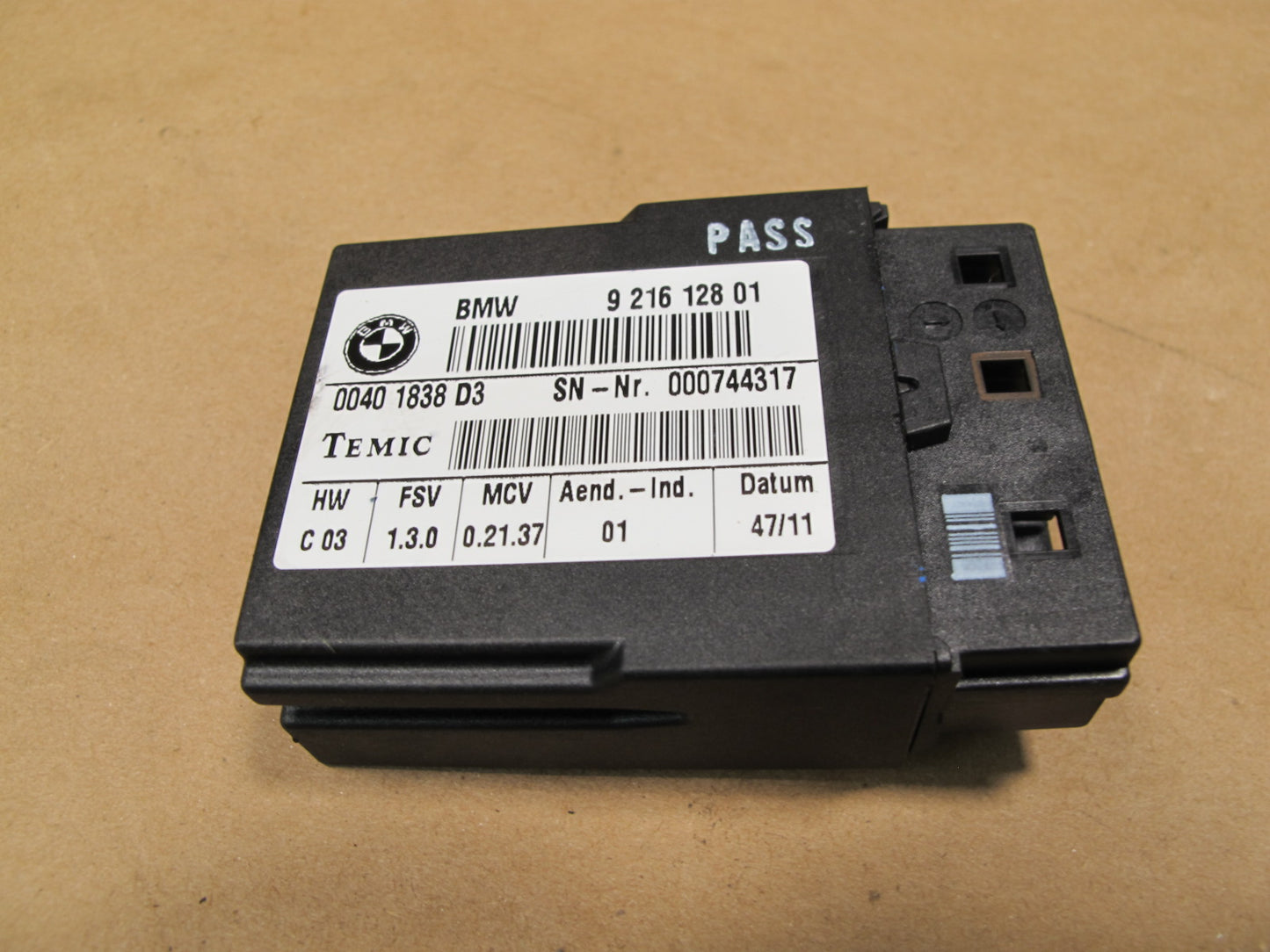 07-13 BMW E92 E93 Coupe Convertible Lcpa Seat Belt Control Module 9216128 OEM