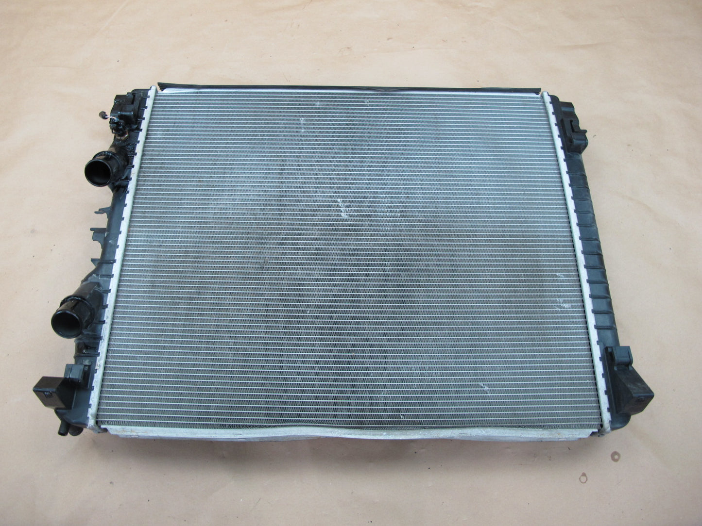 14-19 Maserati Ghibli M157 Engine Radiator 16472874 OEM