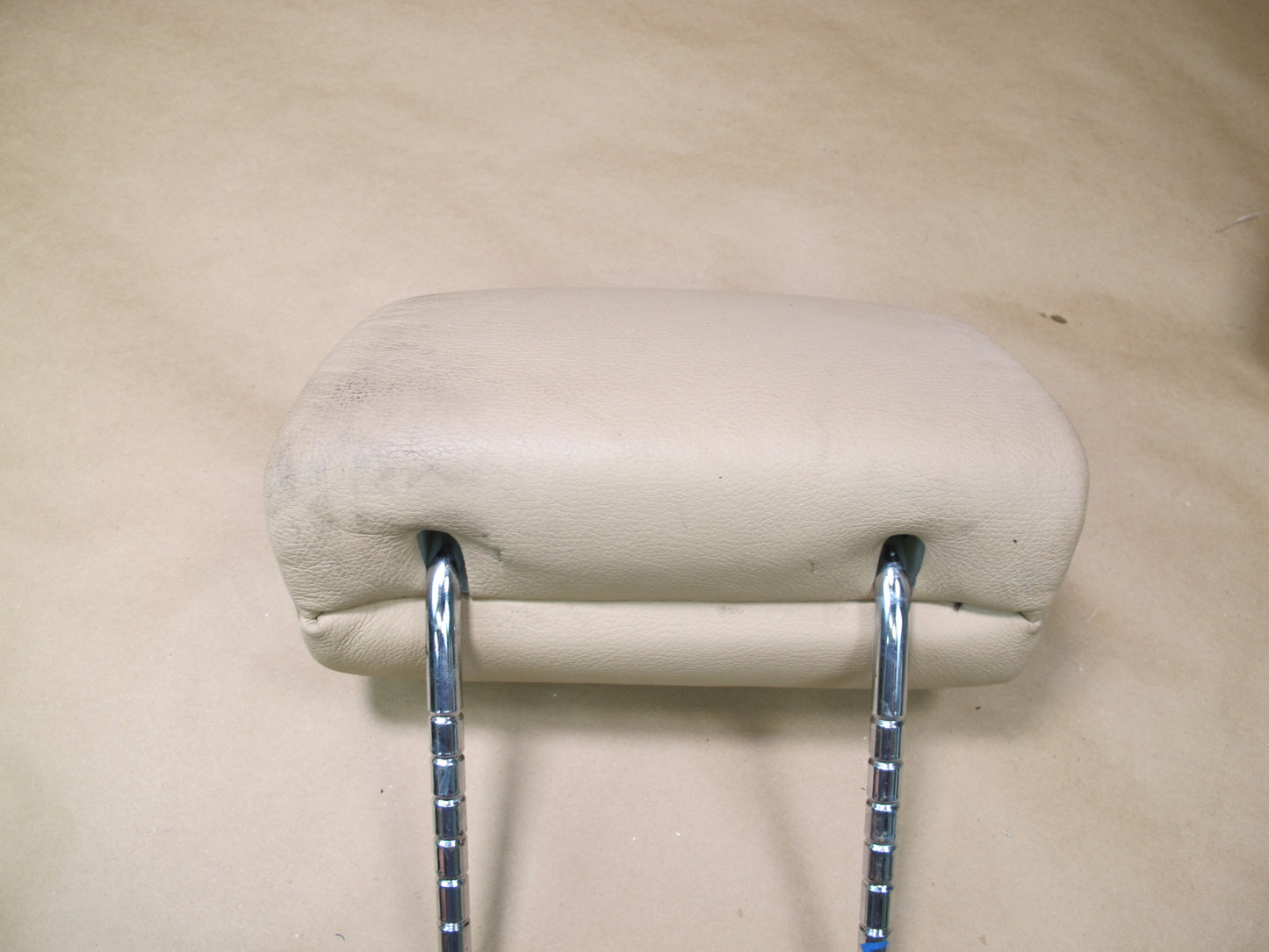 99-03 BMW E39 5-SERIES Front Right & Left Side Sport Seat Headrest Beige OEM