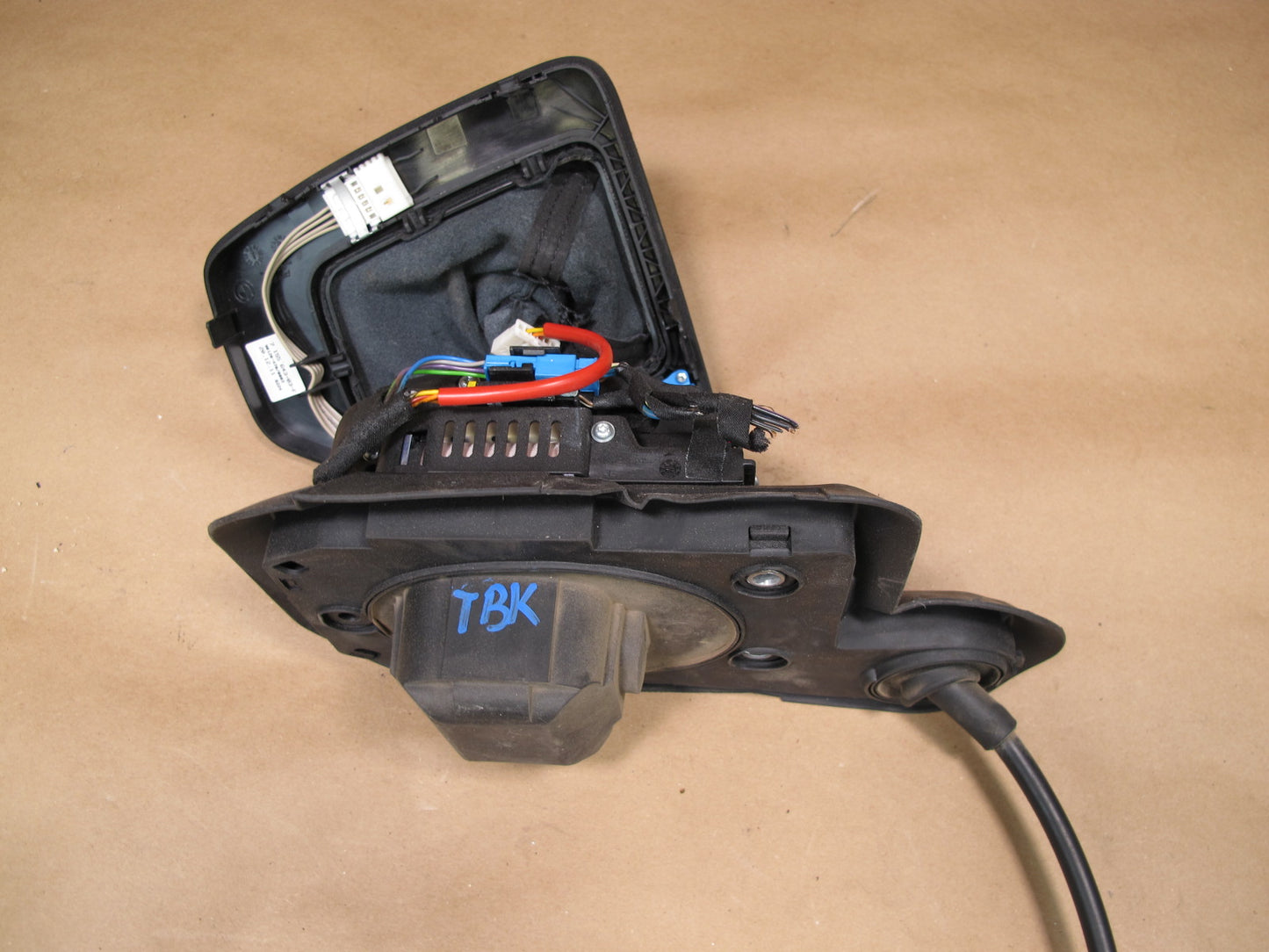 07-13 BMW E90 E92 E93 A/T Automatic Transmission Shifter w Cable OEM