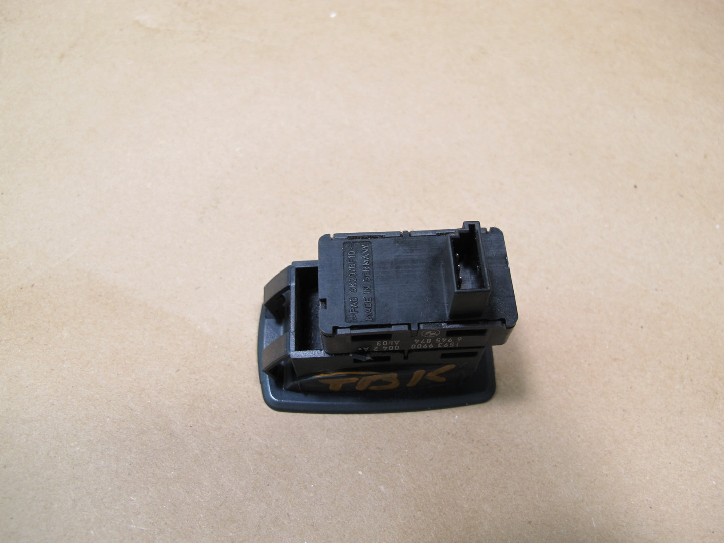 07-11 BMW E90 E91 E92 E93 Right Door Window Switch 6945874 OEM