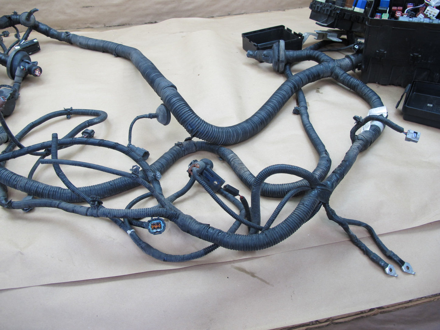 2014 Infiniti QX80 A/T 5.6L VK56VD Engine Motor Wire Wiring Harness