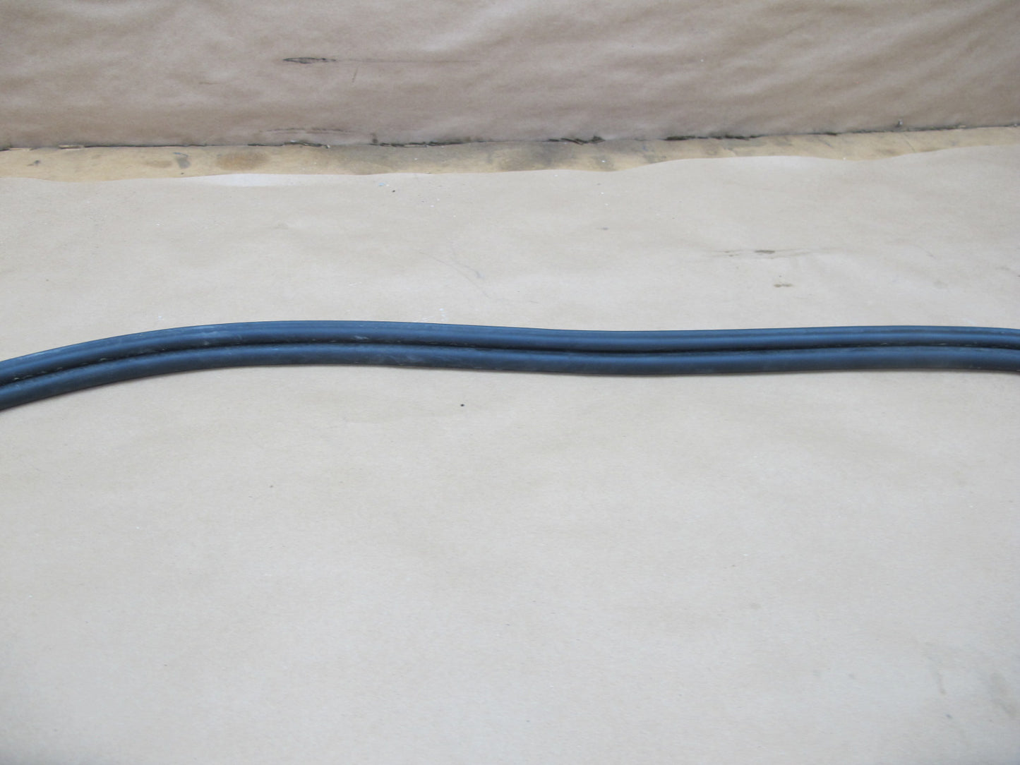 07-13 BMW E92 Coupe Rear Trunk Lid Weatherstrip Rubber Seal Gasket OEM