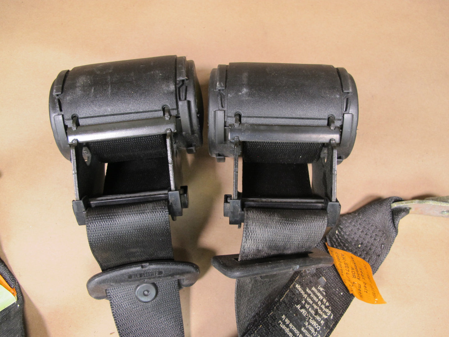 94-99 BMW E36 3-SERIES CONVERTIBLE FRONT & REAR LEFT RIGHT SIDE SEATBELT RETRACTOR SET OEM