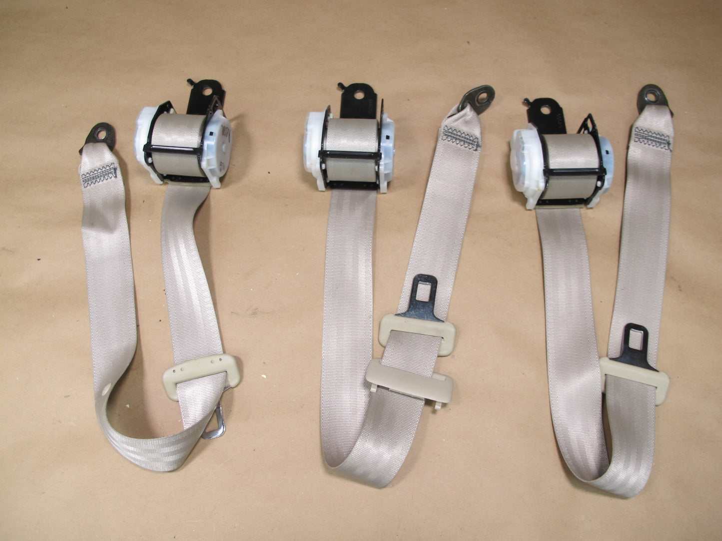 98-01 LEXUS GS300 GS430 FRONT & REAR LEFT CENTER RIGHT SIDE SEATBELT RETRACTOR SET OEM