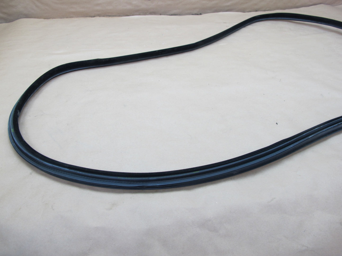 07-13 BMW E92 Coupe Set of 2 Left & Right Door Weatherstrip Gasket Seal OEM