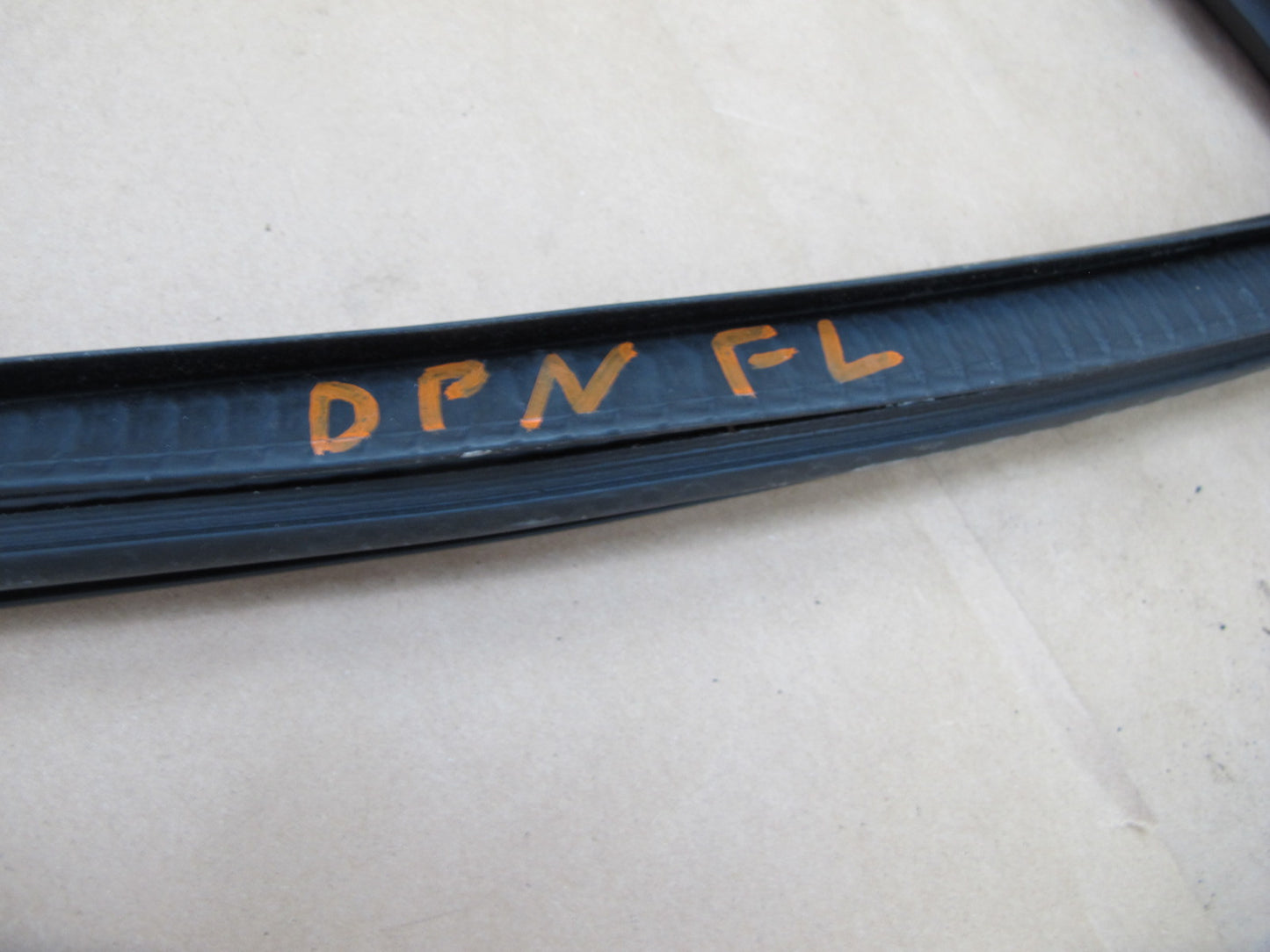 1999-2005 Porsche 911 Carrera 996 Left & Right Side Door Weather Strip Seal Set