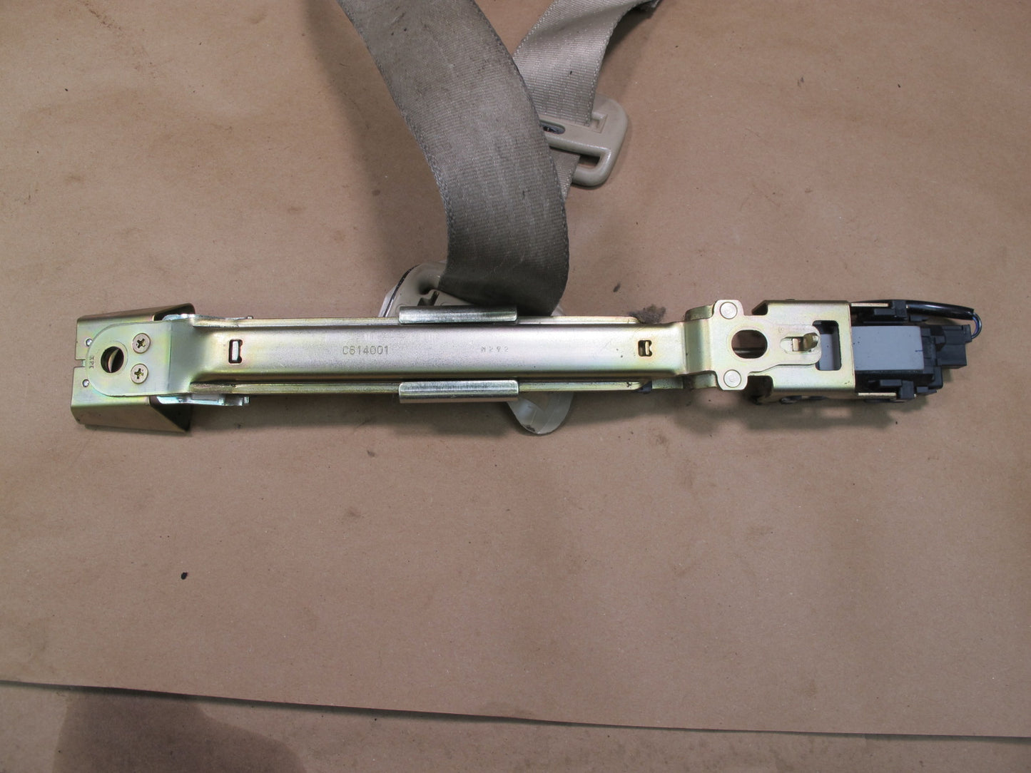01-06 LEXUS LS430 FRONT RIGHT & LEFT SIDE SEATBELT RETRACTOR SET OEM