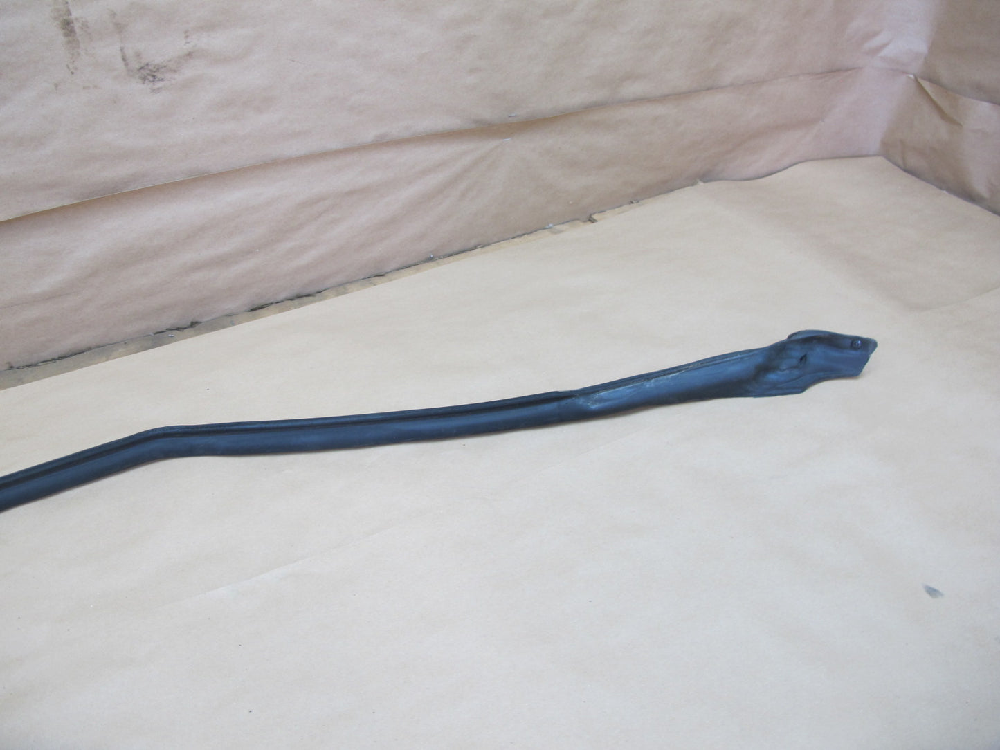 85-89 Toyota MR2 Left & Right Door Weatherstrip Rubber Seal w Channels Set OEM