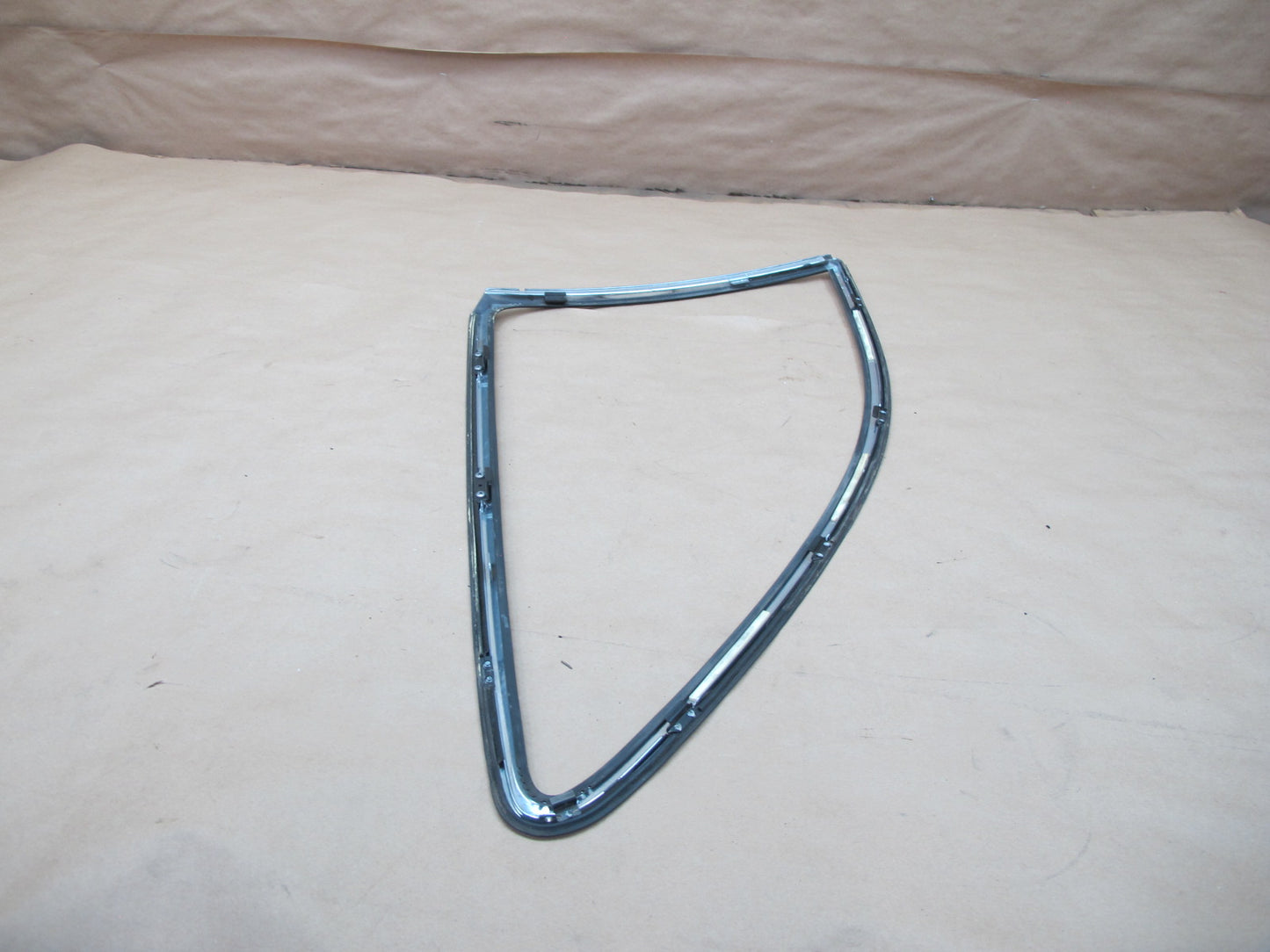 92-00 Lexus JZZ31 SC400 SC300 Rear Right Exterior Quarter Window Trim OEM