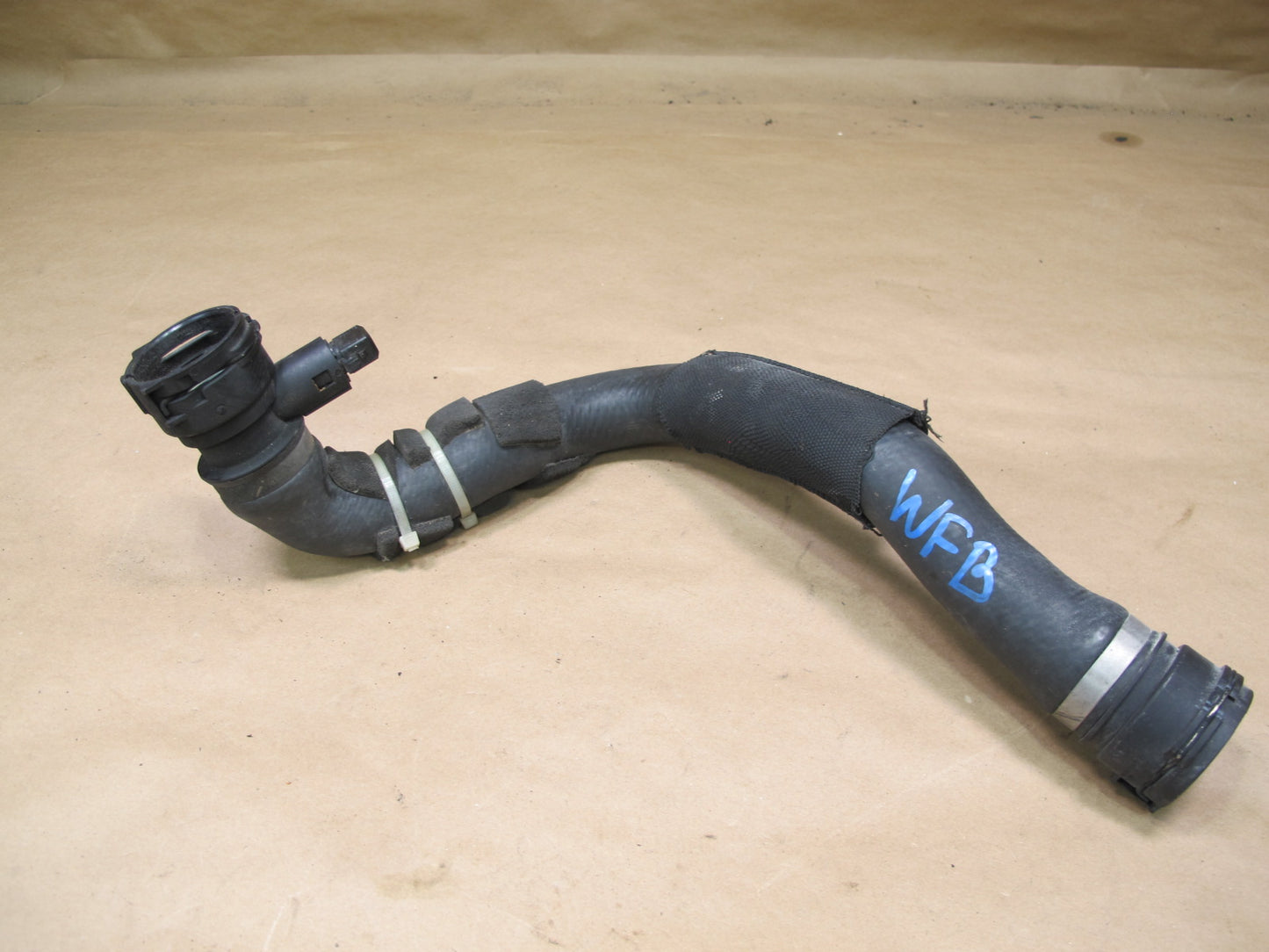 99-03 BMW E39 540I M62 Engine Cooling Radiator Water Hose Line Pipe Set