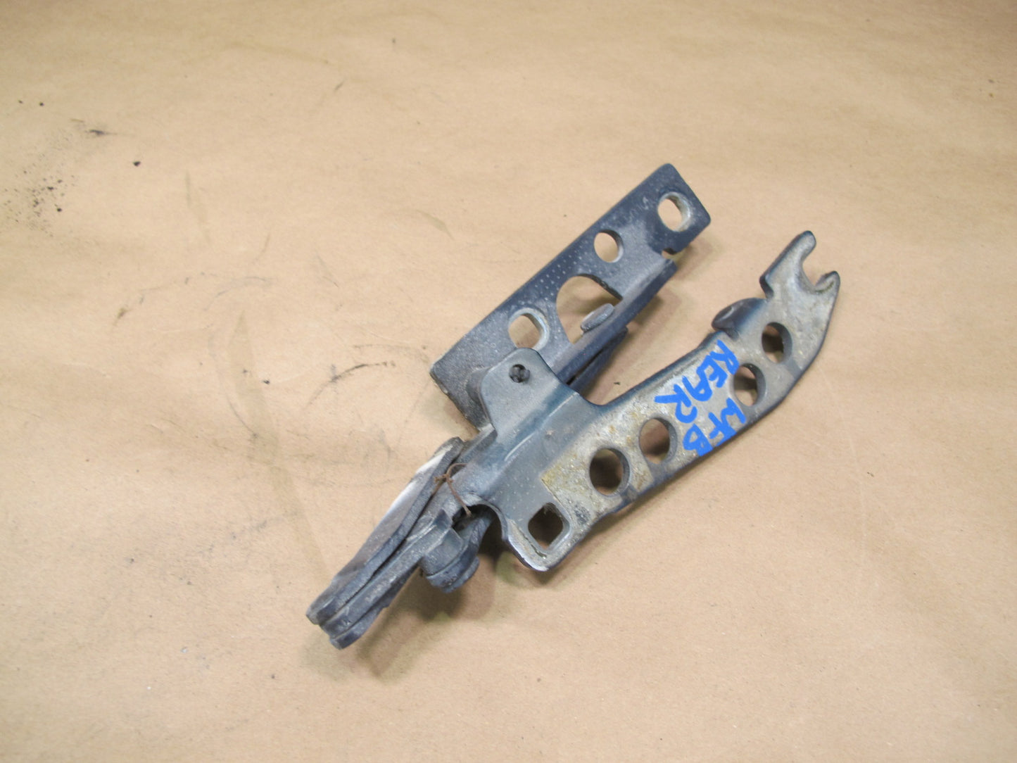 97-03 BMW E39 5-SERIES Front Left & Right Side Hood Bonnet Hinge Set OEM