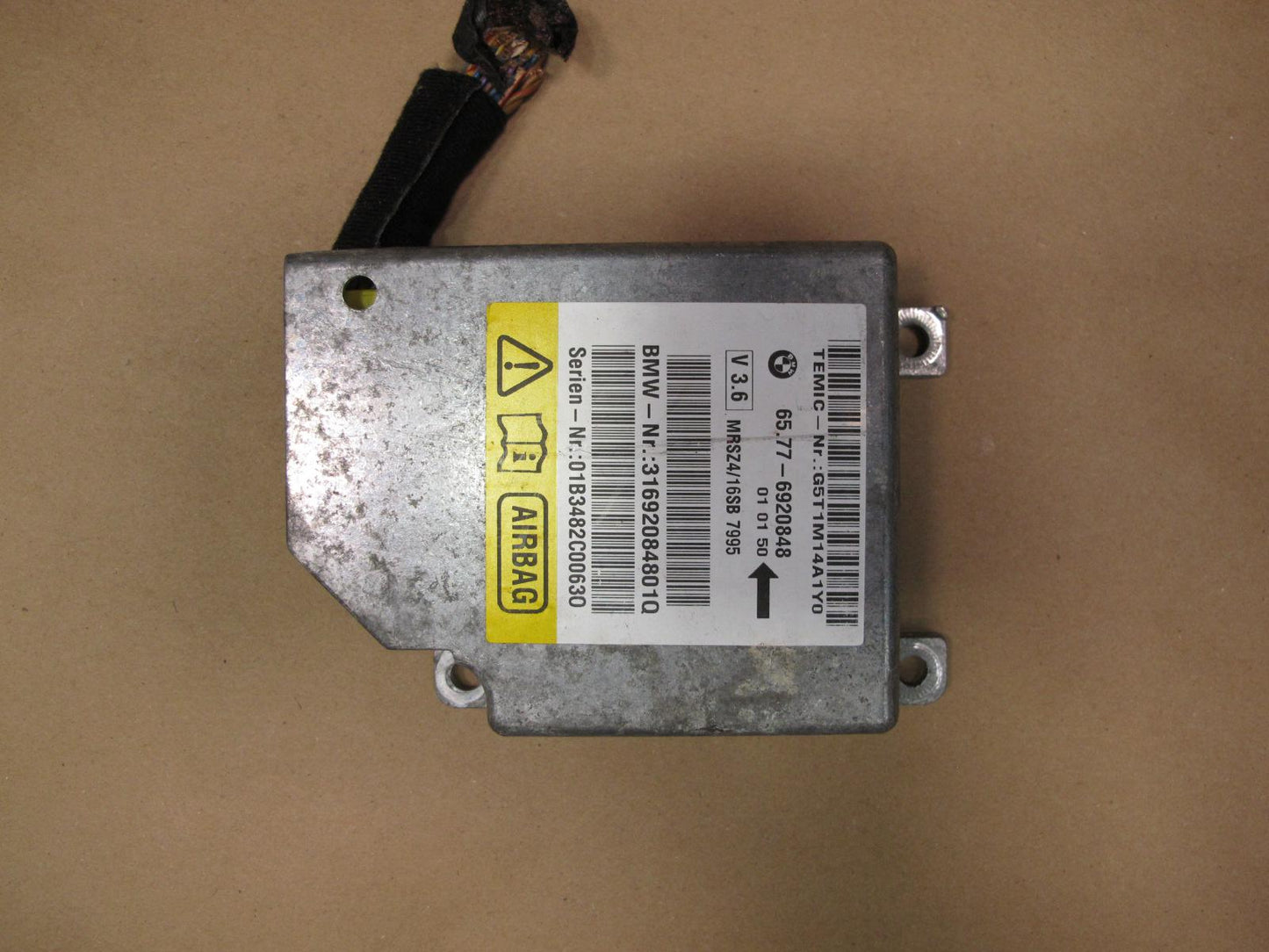 01-02 BMW E39 SRS AIRBAG CONTROL MODULE UNIT 6920848 OEM