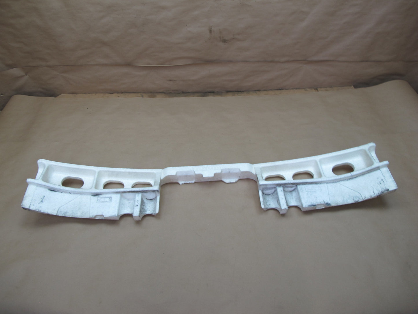 92-96 Lexus JZZ31 SC400 SC300 Rear Bumper Impact Reinforcement Bar w Foam OEM