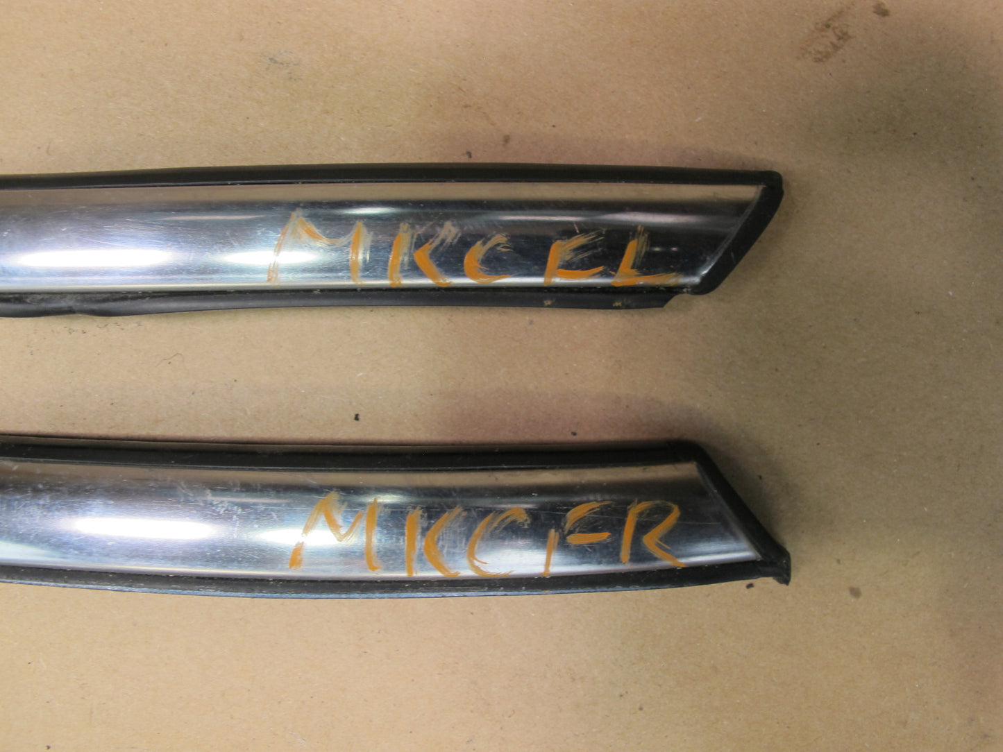 07-15 Mini R55 R56 R57 R58 R59 Set of 2 Front Fender Chrome Trim Molding OEM