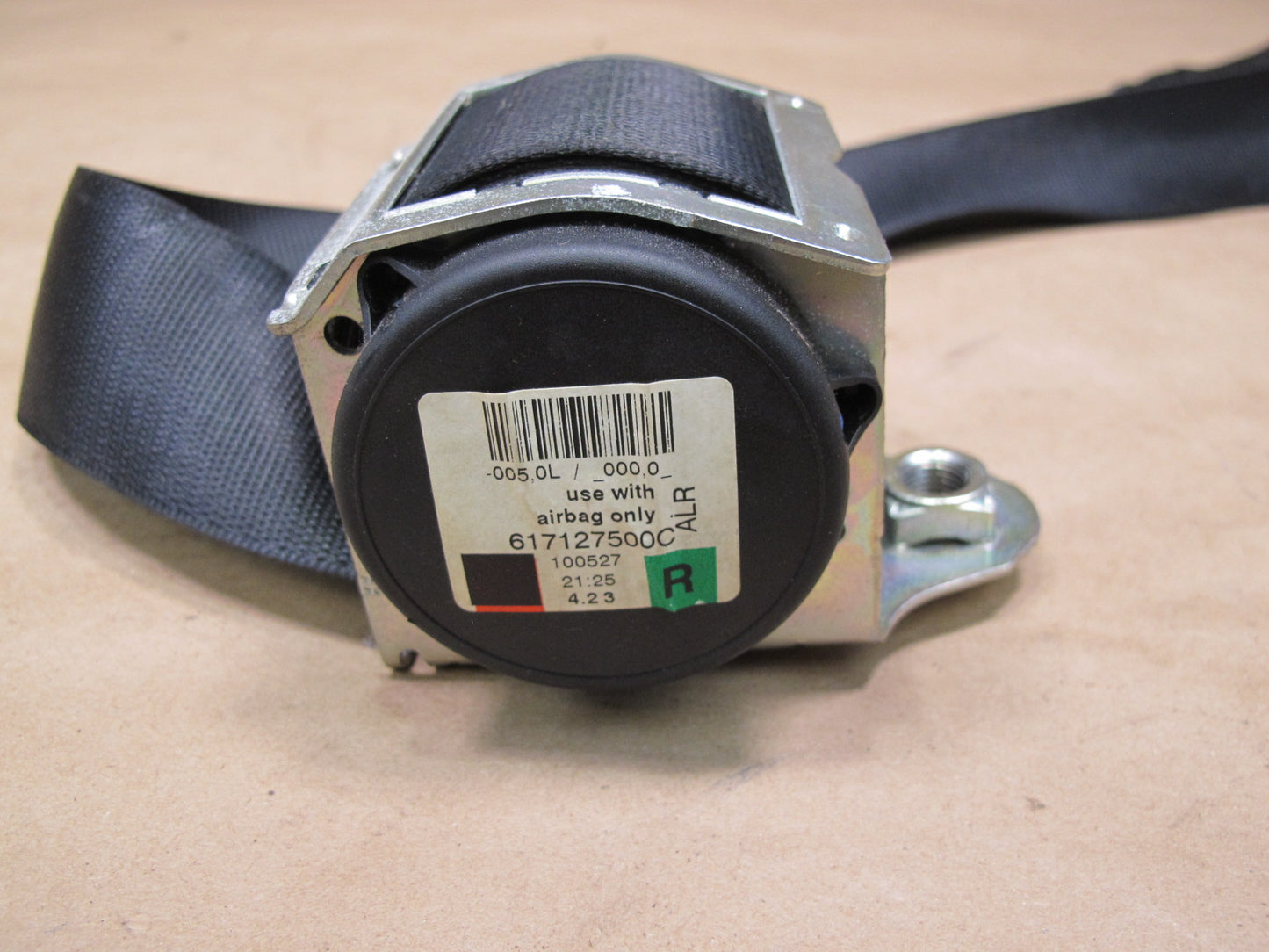 09-15 MINI COOPER S R57 FRONT RIGHT & LEFT SIDE SEATBELT RETRACTOR SET OEM