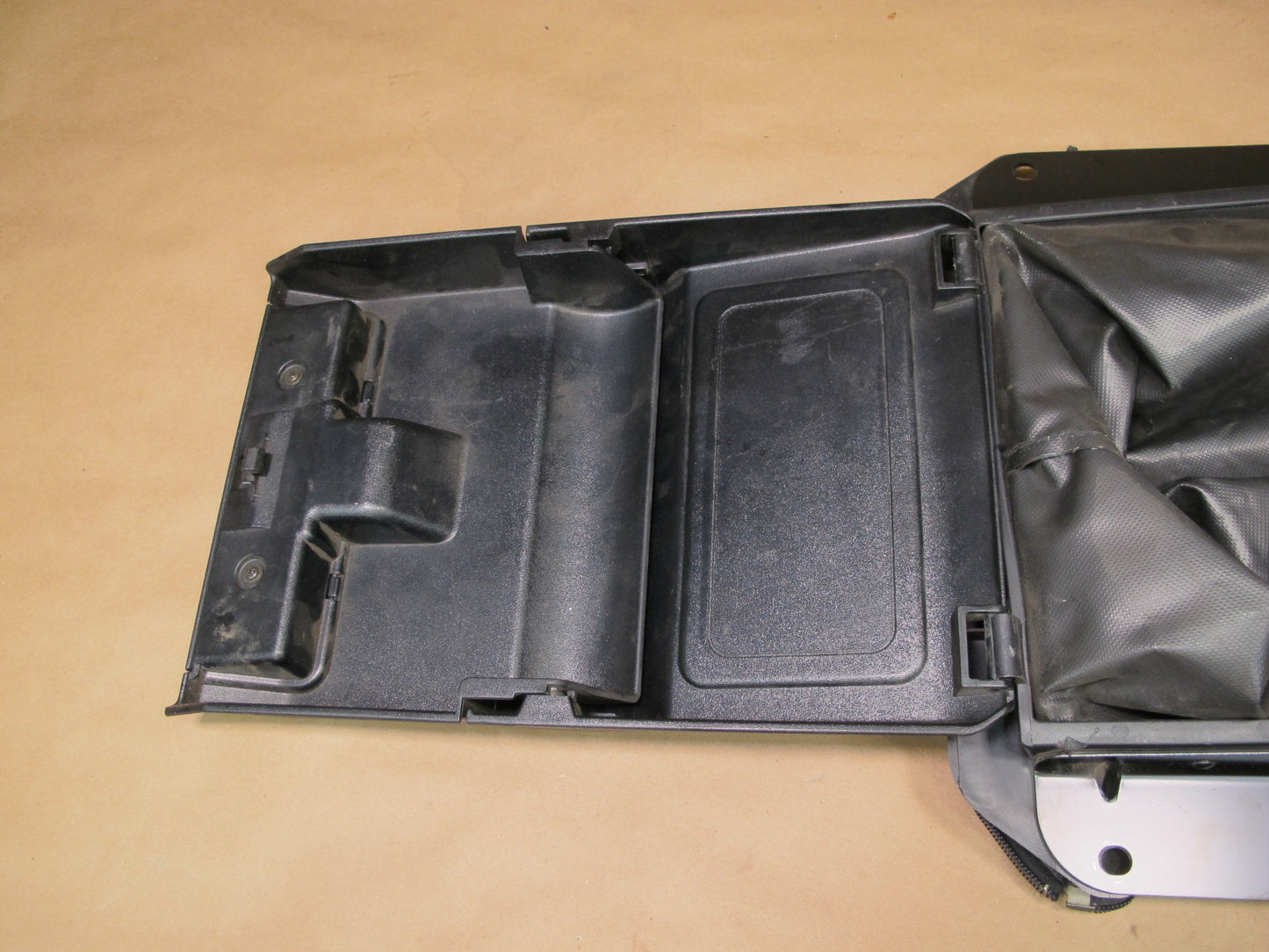 01-05 Lexus JCE10L IS300 Rear Seat Trunk Extension Storage Compartment Box OEM