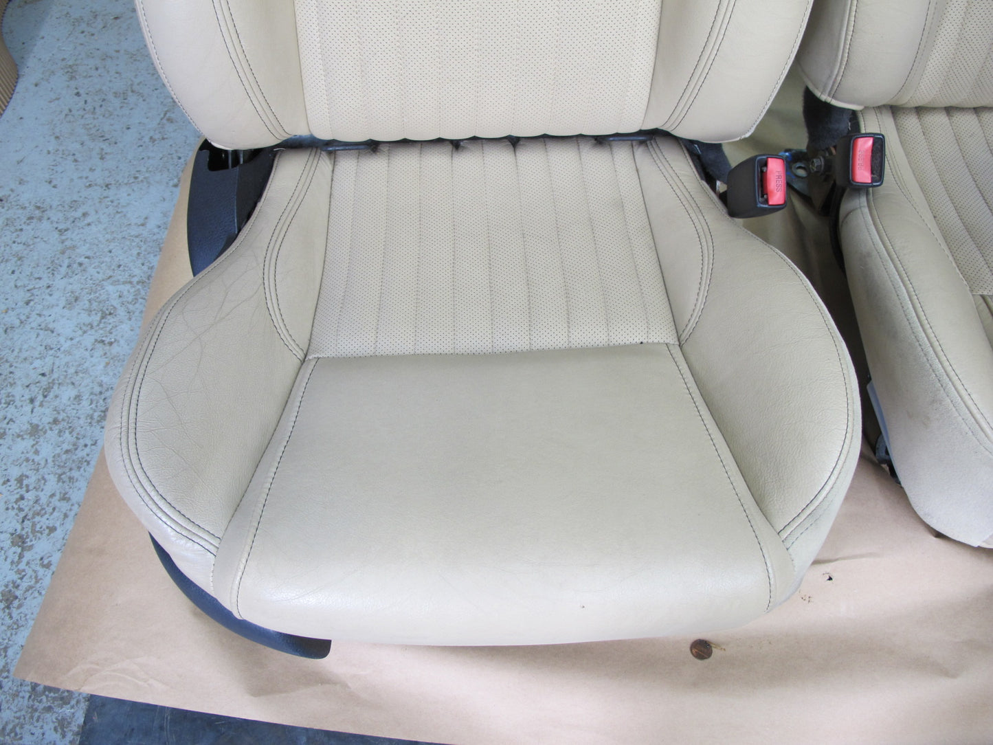 02-05 Ford Thunderbird Set of 2 Front Left & Right Power Leather Seat OEM