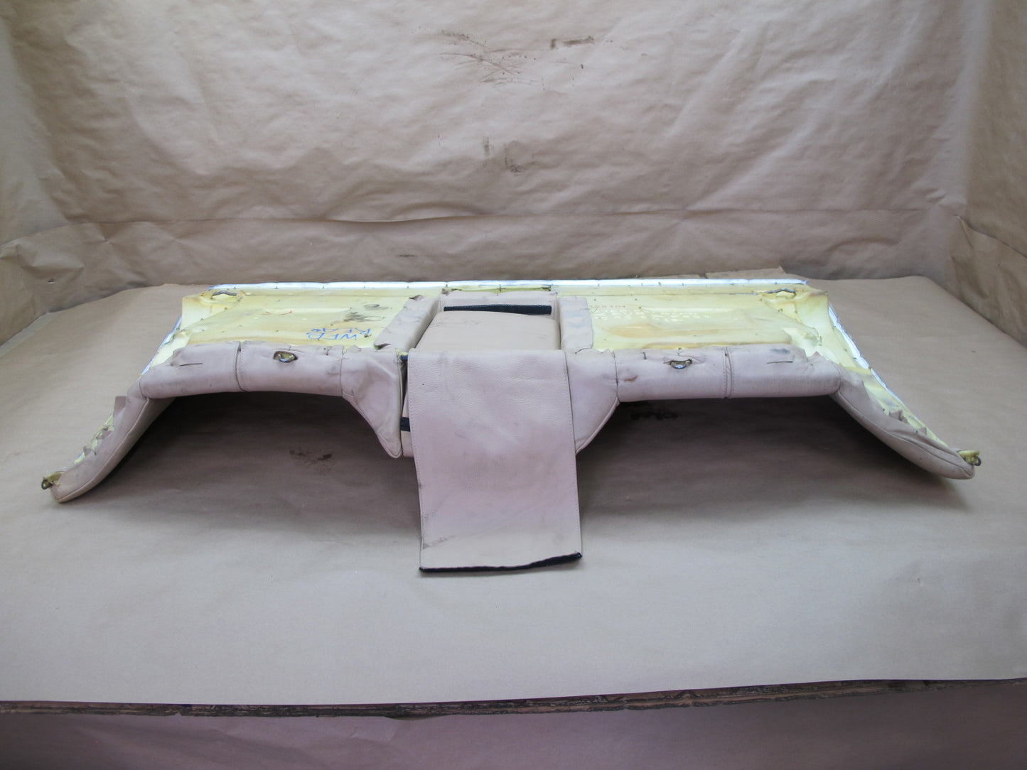 97-03 BMW E39 5-SERIES Sedan Rear Upper Seat Cushion Leather Beige OEM