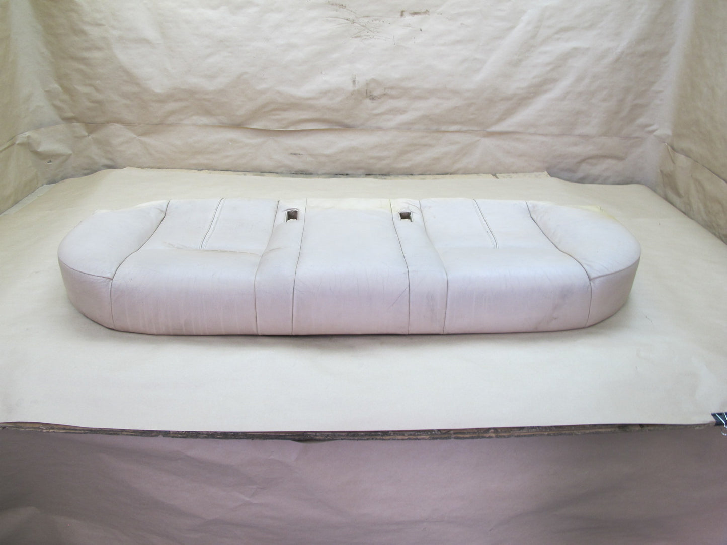 97-03 BMW E39 5-SERIES Sedan Rear Lower Seat Cushion Leather Beige OEM