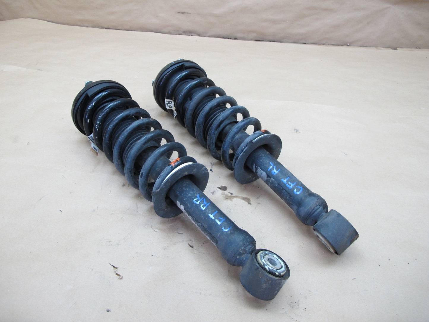 04-05 Ford Thunderbird Set of 2 Rear Left & Right Strut Shock Absorber OEM