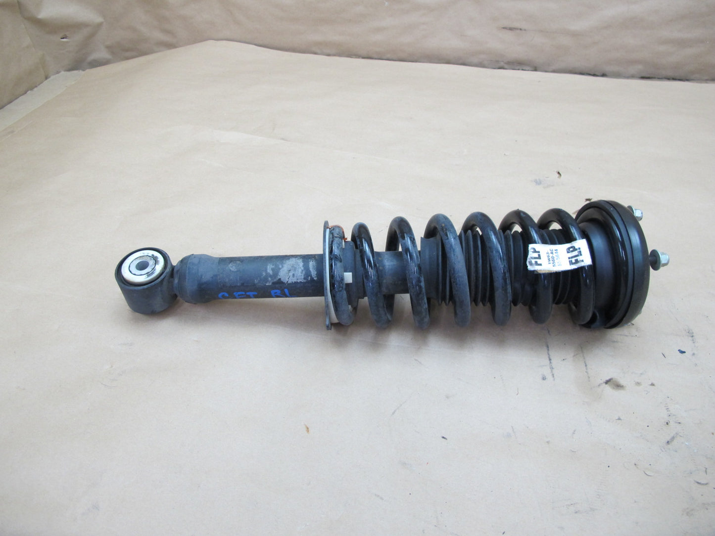 04-05 Ford Thunderbird Set of 2 Rear Left & Right Strut Shock Absorber OEM