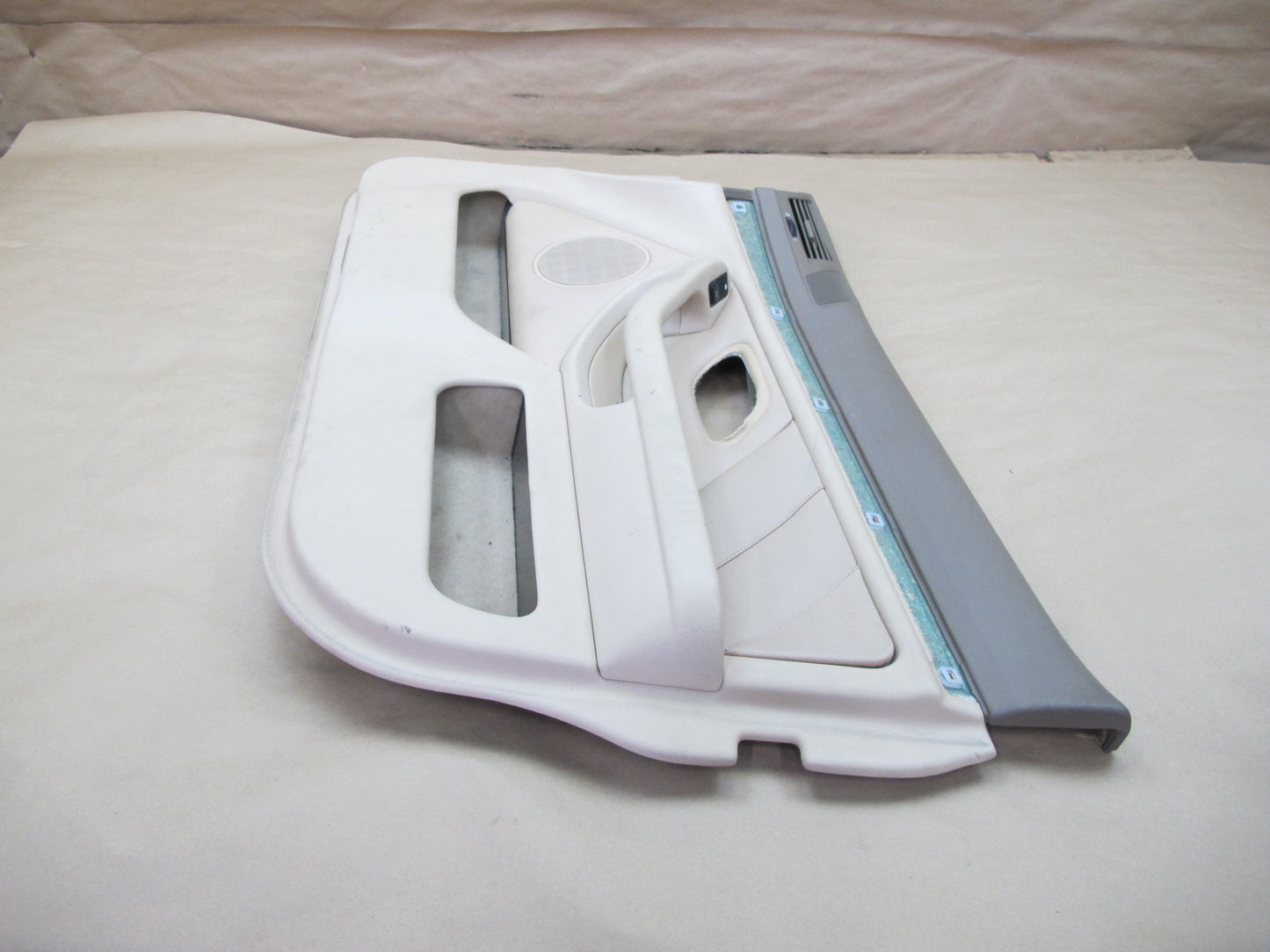 97-03 BMW E39 5-SERIES Front Right Pass Side Interior Door Trim Panel OEM