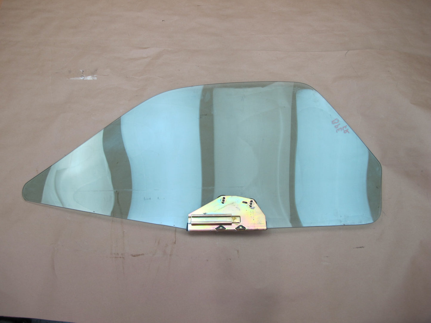 1984-1995 Porsche 928 S Front Right Passenger Side Door Window Glass