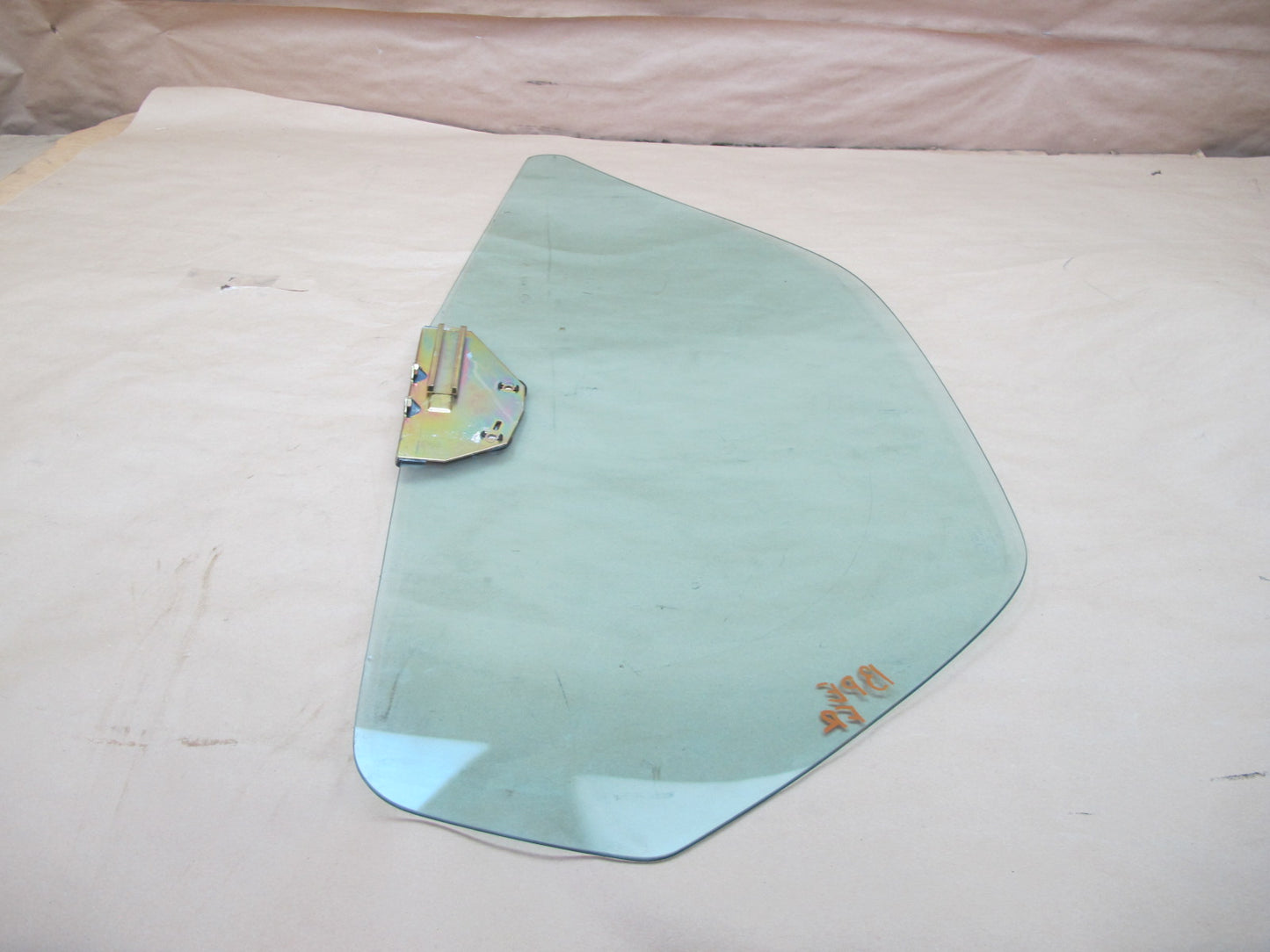 1984-1995 Porsche 928 S Front Right Passenger Side Door Window Glass