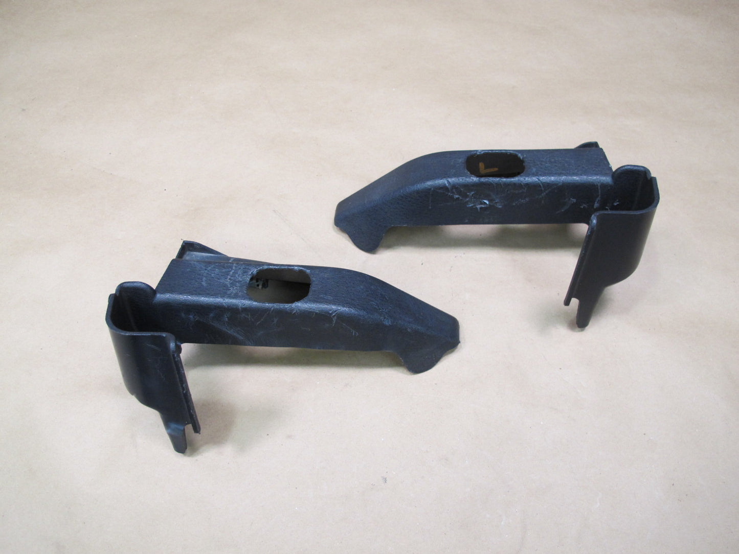 02-05 Ford Thunderbird Set of 2 Hard TOP Lock Latch Trim Cover OEM