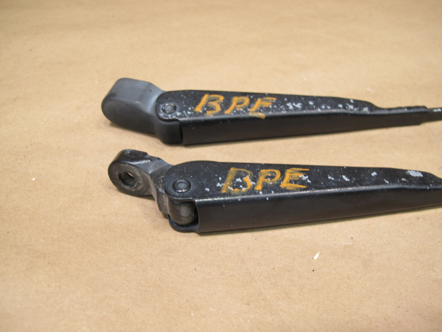 1984-1995 Porsche 928 S Front Left & Right Windshield Wiper Arm Set of 2